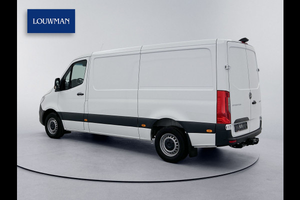 Mercedes-Benz Sprinter 319 1.9 Pro L2H1 3500kg trekhaak Distronic Navigatie Led Stoelverwarming Comfortstoel Betimmering