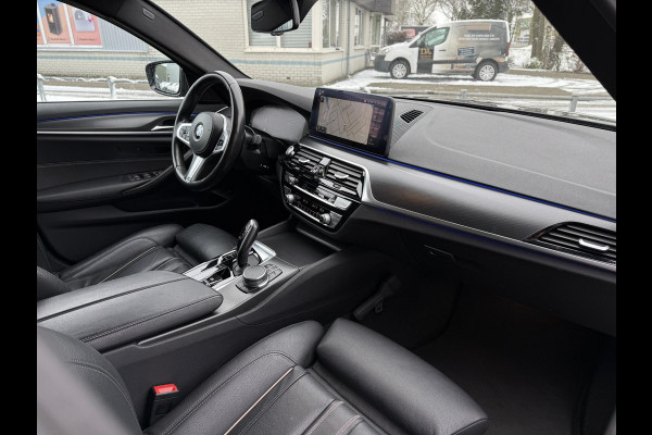 BMW 5 Serie 520i High Executive Edition | Navi | Camera | Carplay |