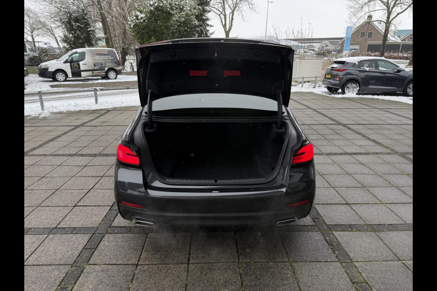 BMW 5 Serie 520i High Executive Edition | Navi | Camera | Carplay |