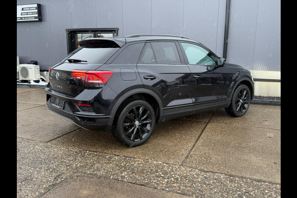 Volkswagen T-Roc 1.5 TSI Sport Business R BLACK EDITION