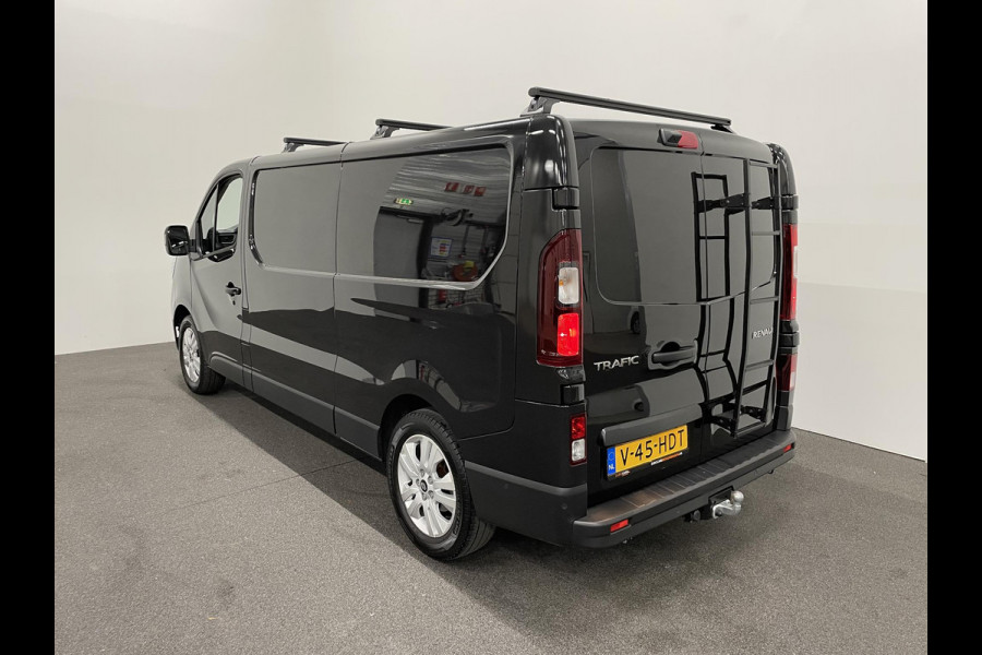 Renault Trafic 2.0 DCi 150pk T30 L2H1 Advance Navigatie Airco Lichtmetalen velgen Betimmering Trekhaak Camera Parkeer sensoren Dab
