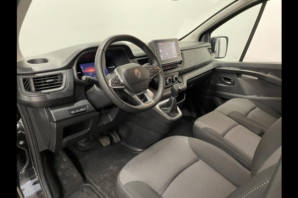 Renault Trafic 2.0 DCi 150pk T30 L2H1 Advance Navigatie Airco Lichtmetalen velgen Betimmering Trekhaak Camera Parkeer sensoren Dab
