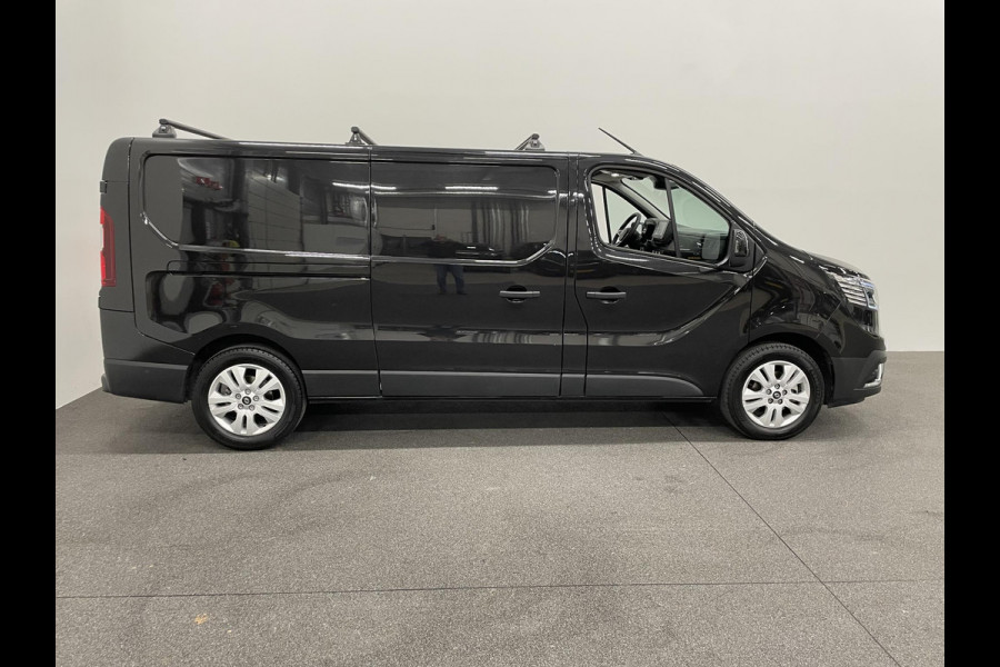Renault Trafic 2.0 DCi 150pk T30 L2H1 Advance Navigatie Airco Lichtmetalen velgen Betimmering Trekhaak Camera Parkeer sensoren Dab