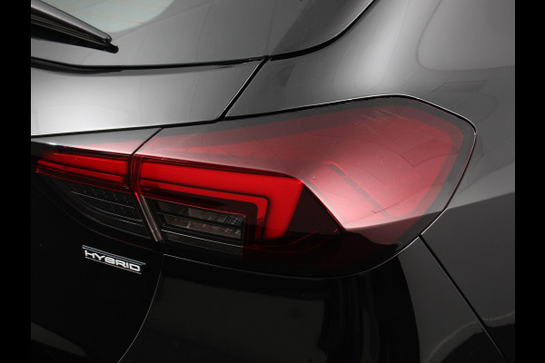 Opel Corsa 1.2 Turbo 110pk Hybrid Automaat GS | Navigatie | Camera | Airco | Cruise control | Parkeersensoren | Apple Carplay/ Android Auto |  Lichtmetalen velgen | LED