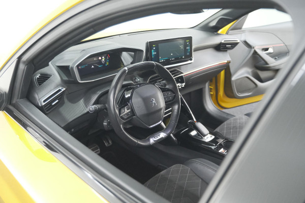 Peugeot e-208 EV GT Pack 50 kWh | Adaptieve Cruise Control | Camera | Alcantara Bekleding | Dodehoekdetectie