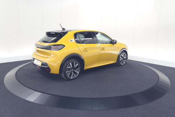 Peugeot e-208 EV GT Pack 50 kWh | Adaptieve Cruise Control | Camera | Alcantara Bekleding | Dodehoekdetectie