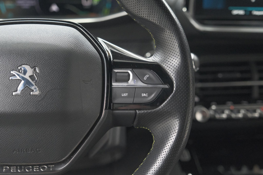Peugeot e-208 EV GT Pack 50 kWh | Adaptieve Cruise Control | Camera | Alcantara Bekleding | Dodehoekdetectie