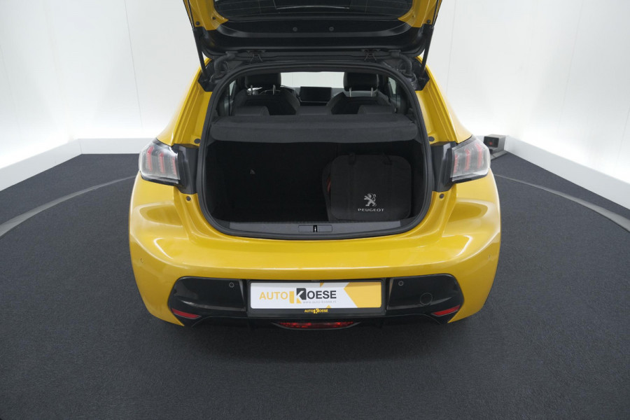 Peugeot e-208 EV GT Pack 50 kWh | Adaptieve Cruise Control | Camera | Alcantara Bekleding | Dodehoekdetectie