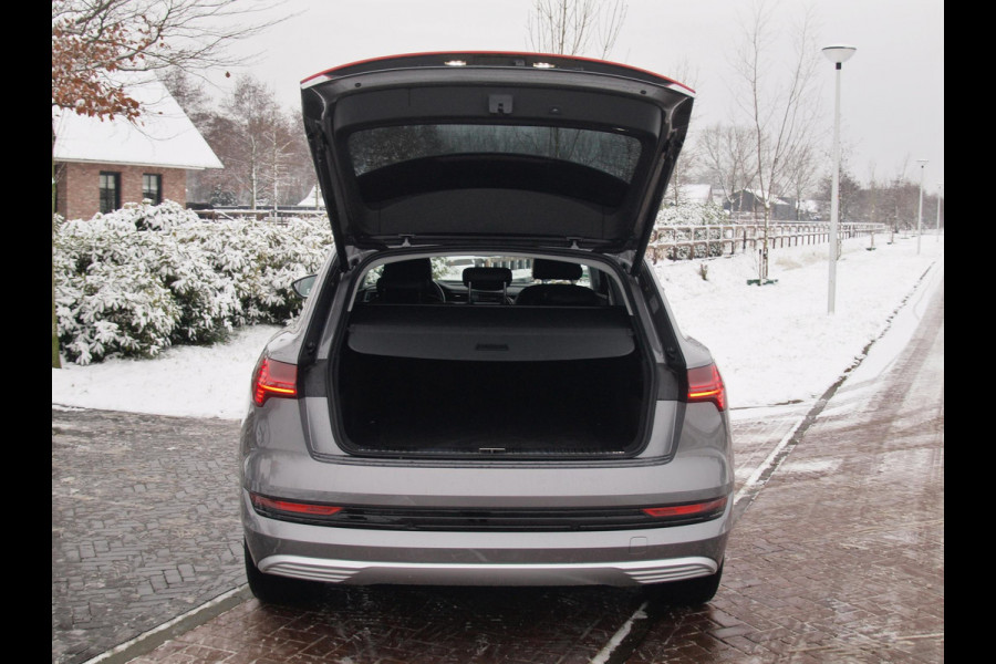 Audi e-tron 55 quattro Business edition 95 kWh | SOH 97% | Camera | Apple Carplay | Cruise Control |