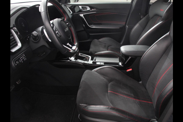 Kia ProCeed 1.6 T-GDi 204pk Automaat GT | Navigatie | Apple Carplay/Android Auto | Parkeersensoren | Camera | Adaptive Cruise Control | Stoel- en stuurverwarming | Elektrische achterklep | Keyless Entry/Start | Ledverlichting | Virtual Cockpit