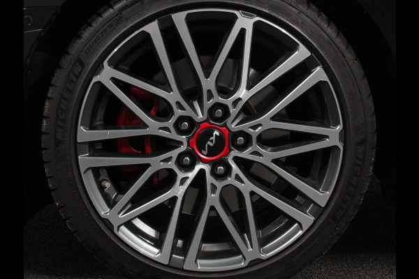 Kia ProCeed 1.6 T-GDi 204pk Automaat GT | Navigatie | Apple Carplay/Android Auto | Parkeersensoren | Camera | Adaptive Cruise Control | Stoel- en stuurverwarming | Elektrische achterklep | Keyless Entry/Start | Ledverlichting | Virtual Cockpit