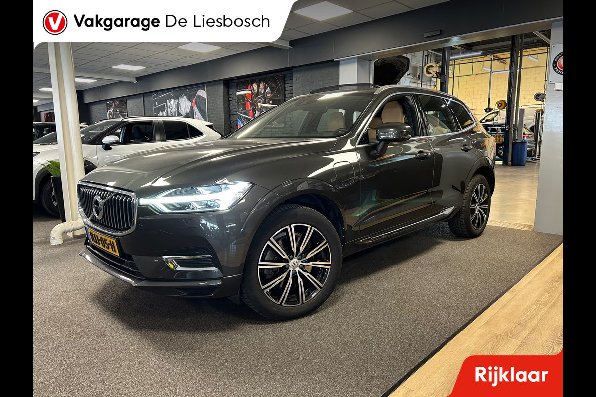Volvo XC60 2.0 T8 Twin Engine AWD Momentum Pro Inscription /Panorama-dak / pilot assist / trekhaak / leder / Apple carplay