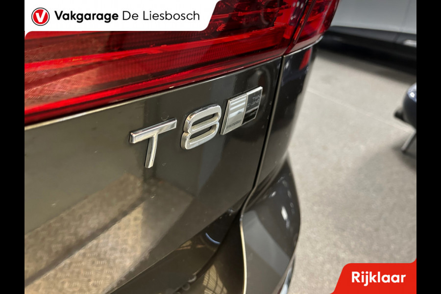 Volvo XC60 2.0 T8 Twin Engine AWD Momentum Pro Inscription /Panorama-dak / pilot assist / trekhaak / leder / Apple carplay