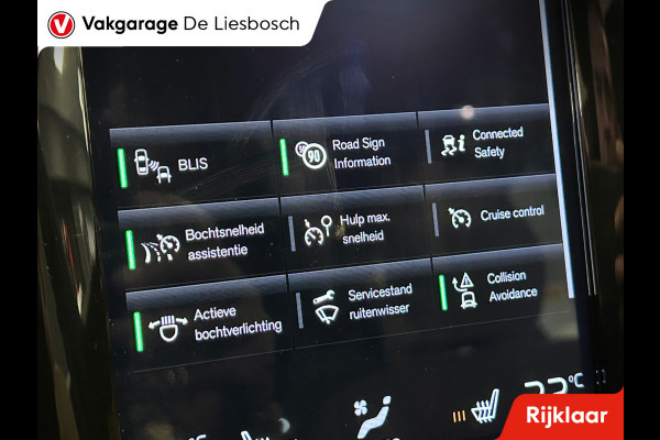 Volvo XC60 2.0 T8 Twin Engine AWD Momentum Pro Inscription /Panorama-dak / pilot assist / trekhaak / leder / Apple carplay