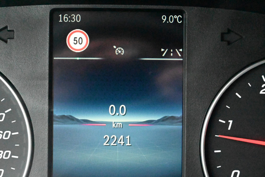 Mercedes-Benz Sprinter 317 CDI L2H2 Pro Geveerde stoel, Navigatie met camera