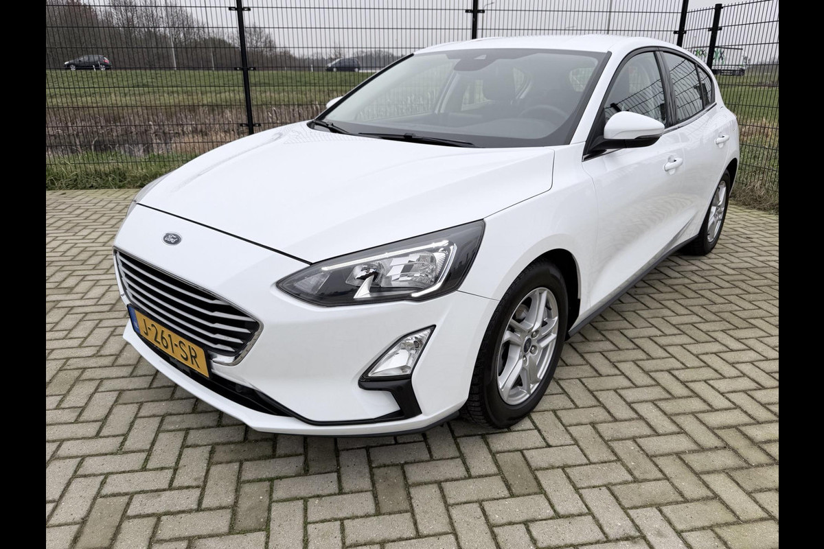 Ford Focus 1.0 EcoBoost Hybrid Edition Business | CarPlay | Camera | NAVI