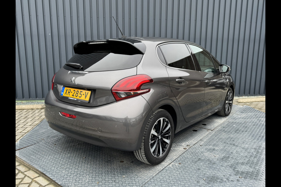 Peugeot 208 1.2 PureTech Tech Edition | Camera | Parkeersensoren V&A | Apple Carplay/ Android Auto | Prijs Rijklaar!!