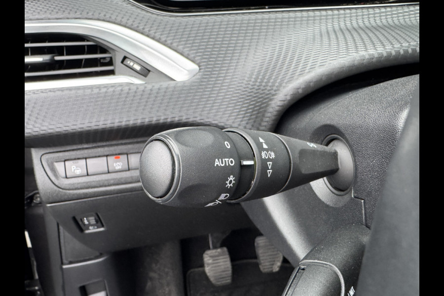 Peugeot 208 1.2 PureTech Tech Edition | Camera | Parkeersensoren V&A | Apple Carplay/ Android Auto | Prijs Rijklaar!!
