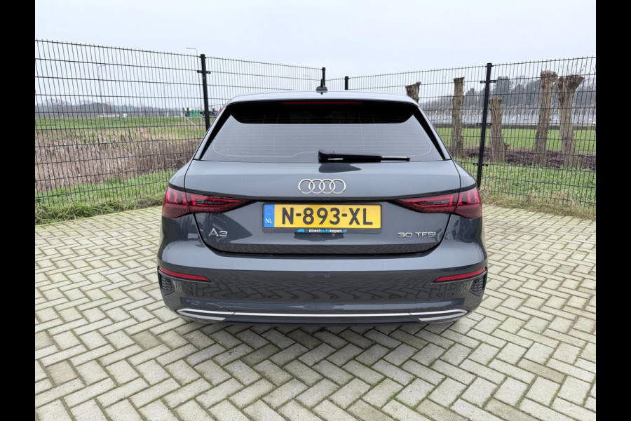Audi A3 Sportback 30 TFSI Advanced edition | Sport Stoelen | Carplay | PDC | 1e Eigenaar