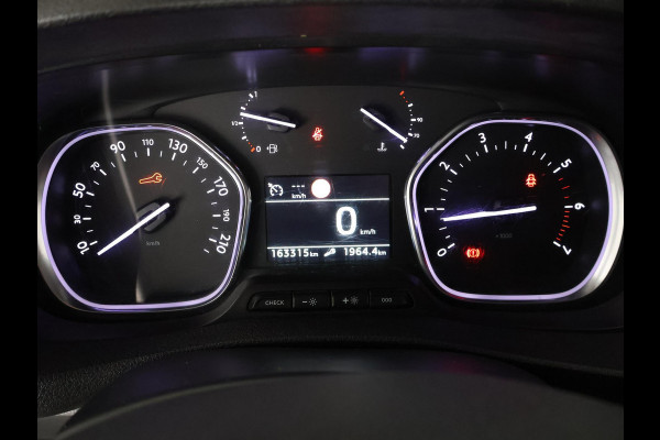 Toyota ProAce Worker 2.0 D-4D Navigator Long