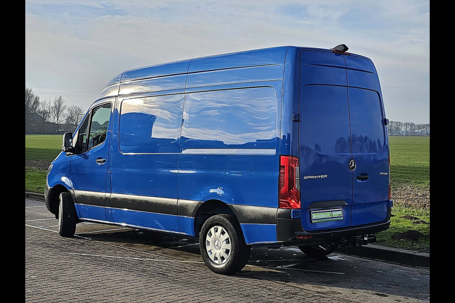 Mercedes-Benz Sprinter 316 2.2 CDI L2H2 EURO VI-D LED 3.5t-Trekhaak Automaat Navi Camera Airco 3 Zits Euro6 163 PK!