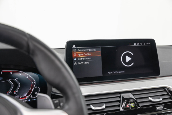 BMW 5 Serie Touring 530e xDrive Business Edition Plus Pano Comfortstoelen M-pakket