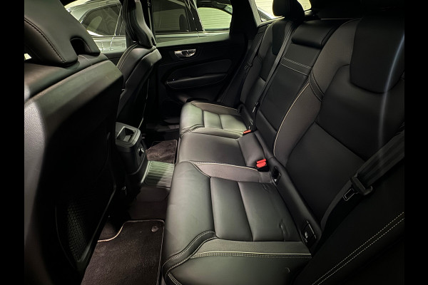 Volvo XC60 2.0 T8 Twin Engine AWD R Design Pano|Memory|Leer