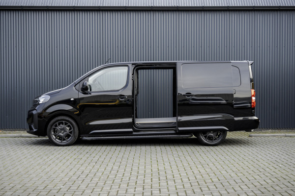 Opel Vivaro 2.0 Diesel 145PK L3H1 | Camera | Automaat | Led | Carplay | Trekhaak | schuifdeur R+L | Cruise | Airco