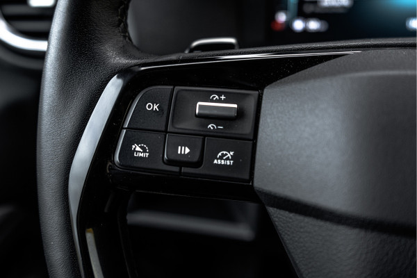 Opel Vivaro 2.0 Diesel 145PK L3H1 | Camera | Automaat | Led | Carplay | Trekhaak | schuifdeur R+L | Cruise | Airco