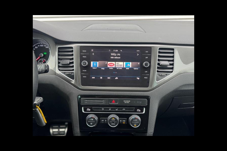 Volkswagen Golf Sportsvan 1.5 TSI Automaat,ACT Comfortline,Trekhaak,Achteruitrijcamera,parksensoren,Carplay/Andriod,cruisecontrol,