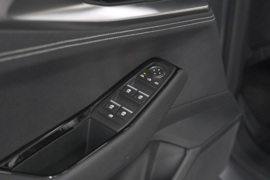 Renault Austral 1.2 E-Tech full hybrid 200 techno | 360 Camera | Panoramadak | Adaptieve Cruise Control