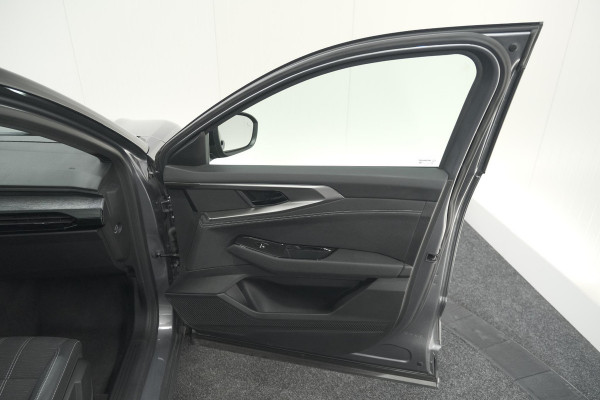 Renault Austral 1.2 E-Tech full hybrid 200 techno | 360 Camera | Panoramadak | Adaptieve Cruise Control