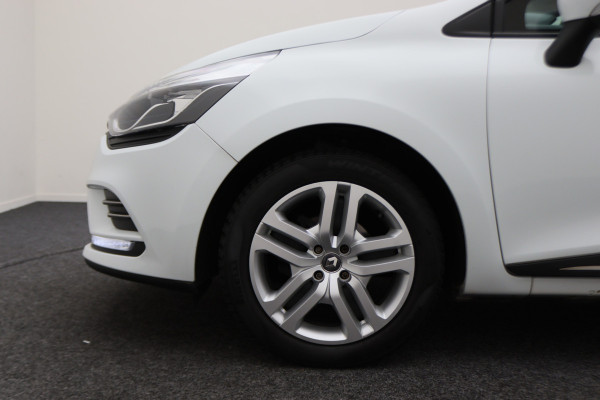 Renault Clio Estate 0.9 TCe Zen Airco, Cruise, Apple Carplay, BASS Sound, Navigatie, Bluetooth, DAB