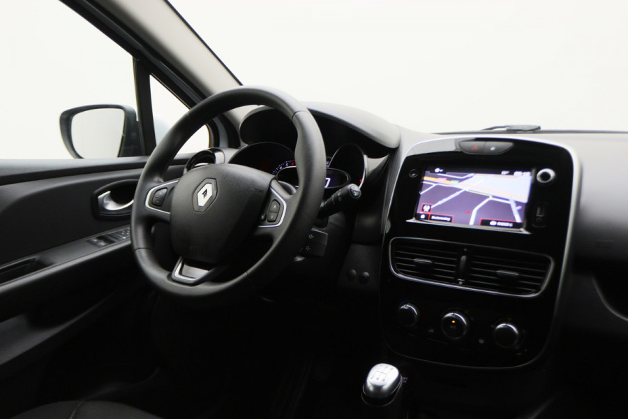Renault Clio Estate 0.9 TCe Zen Airco, Cruise, Apple Carplay, BASS Sound, Navigatie, Bluetooth, DAB