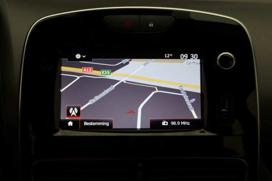 Renault Clio Estate 0.9 TCe Zen Airco, Cruise, Apple Carplay, BASS Sound, Navigatie, Bluetooth, DAB