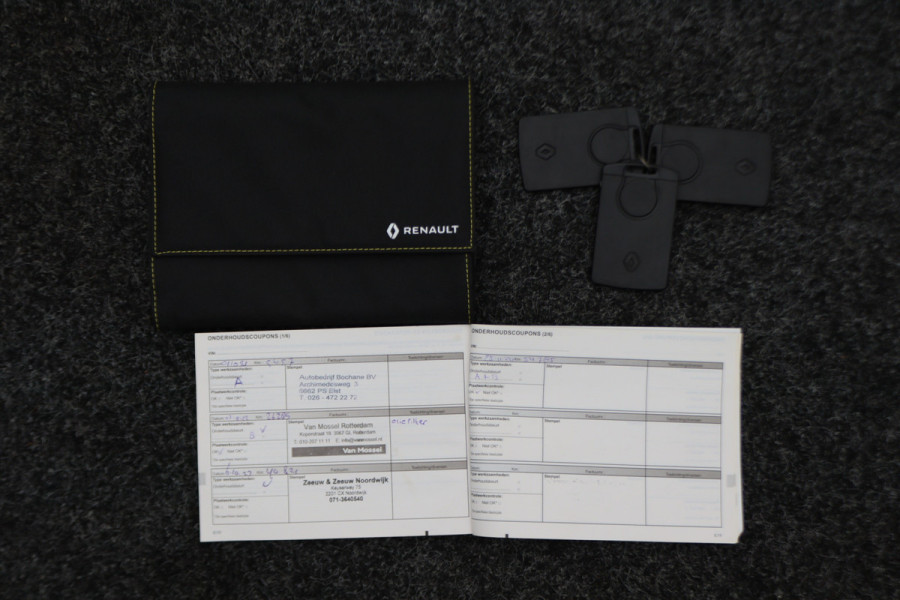 Renault Clio Estate 0.9 TCe Zen Airco, Cruise, Apple Carplay, BASS Sound, Navigatie, Bluetooth, DAB