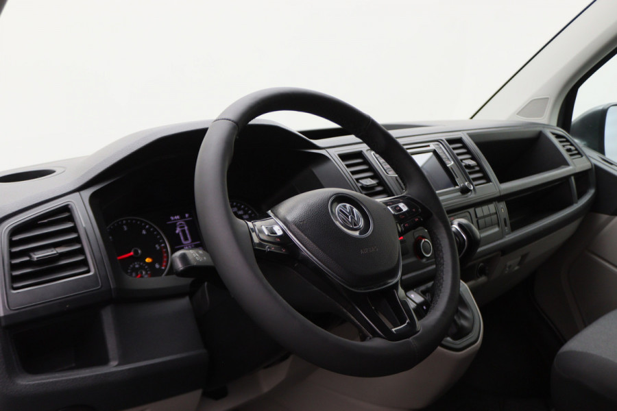 Volkswagen Transporter 2.0 TDI DSG 150 PK L2H1 2x Schuifdeur, Airco, Cruise, Camera, Apple Carplay, LED, Trekhaak, 16''