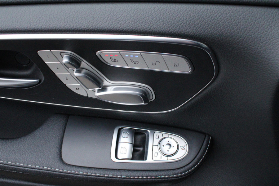 Mercedes-Benz V-Klasse 300d / XXL / DC / AMG / Luchtvering / 2x Elec Schuifd / Night Pakket / 360 Cam / Burmester / Vol Opties.