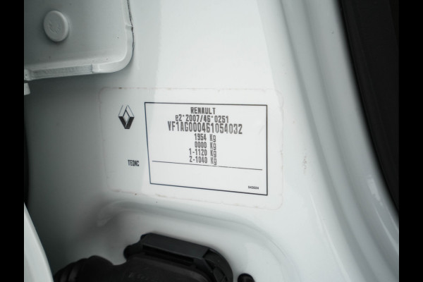 Renault ZOE R110 Bose 41 kWh (inclusive-Battery) {3-Fase}{SOH-85%} Aut.*LEATHER | BOSE-AUDIO | KEYLESS | CRUISE |  NAVI-FULLMAP | CAMERA | DIGI-COCKPIT | HEATED-COMFORTSEATS | ECC | PDC | FULL-LED | PRIVACYGLASS | 17"ALU*