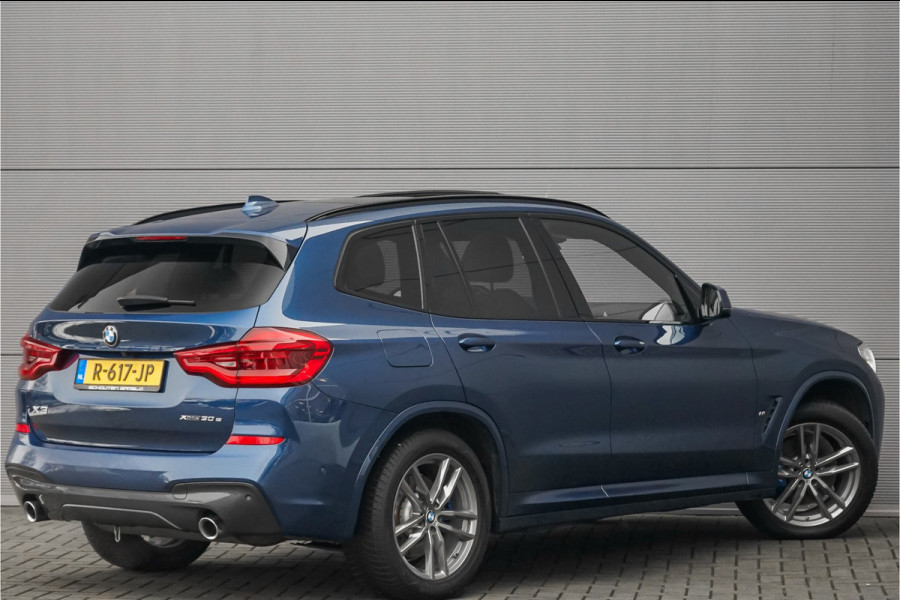 BMW X3 xDrive30e High Ex M-Sport Pano Keyless Trekhaak Camera 19"