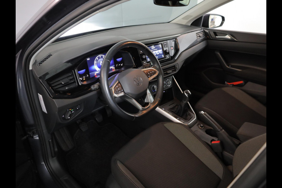 Volkswagen Polo 1.0 TSI Life 95pk 5bak| Parksensors| 16'LM-velgen| Cruisecontrol | extra getint glas