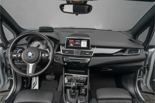 BMW 2 Serie Gran Tourer 220i 7pers M-Sport Pano ACC Harman/Kardon