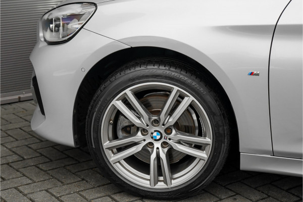 BMW 2 Serie Gran Tourer 220i 7pers M-Sport Pano ACC Harman/Kardon