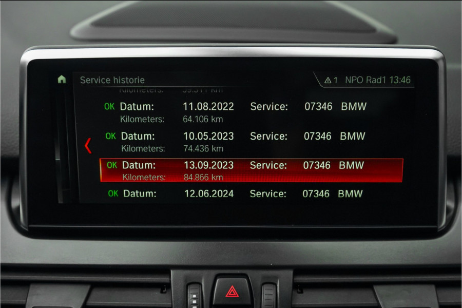 BMW 2 Serie Gran Tourer 220i 7pers M-Sport Pano ACC Harman/Kardon