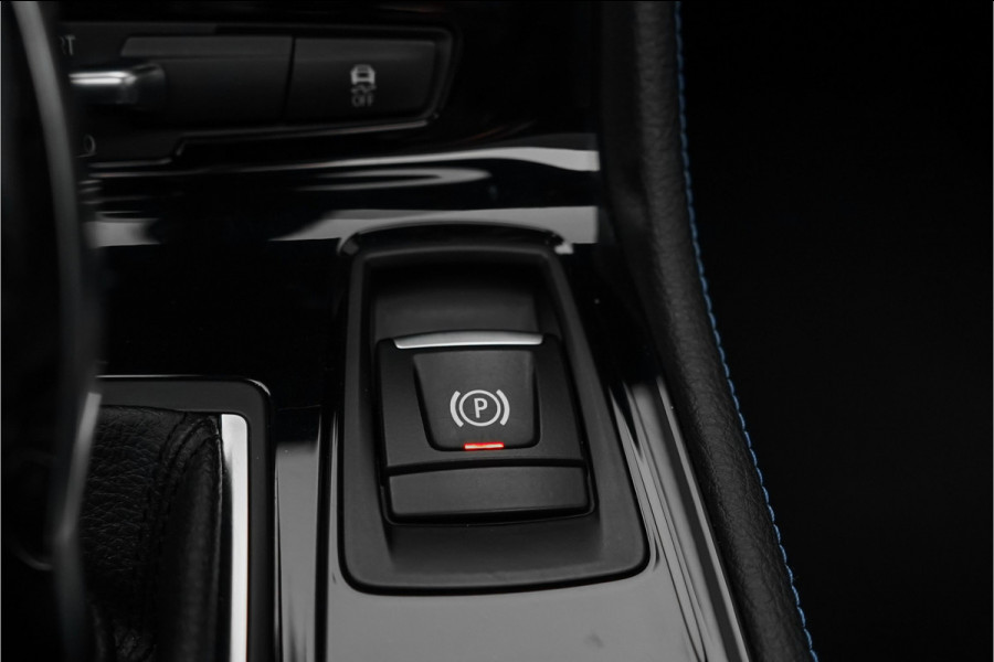 BMW 2 Serie Gran Tourer 220i 7pers M-Sport Pano ACC Harman/Kardon