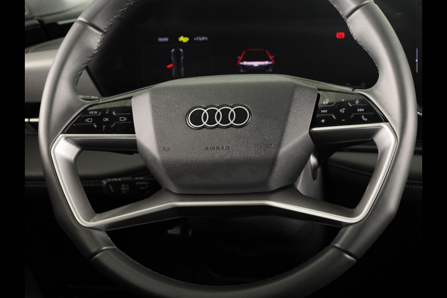 Audi A6 Avant e-tron Advanced edition performance 100 kWh 367 pk | Navigatie | Warmtepomp | Parkeersensoren (Park assist) | Rondomzicht camera | Elektr. voorstoelen | Stoelverwarming v/a | Matrix LED |