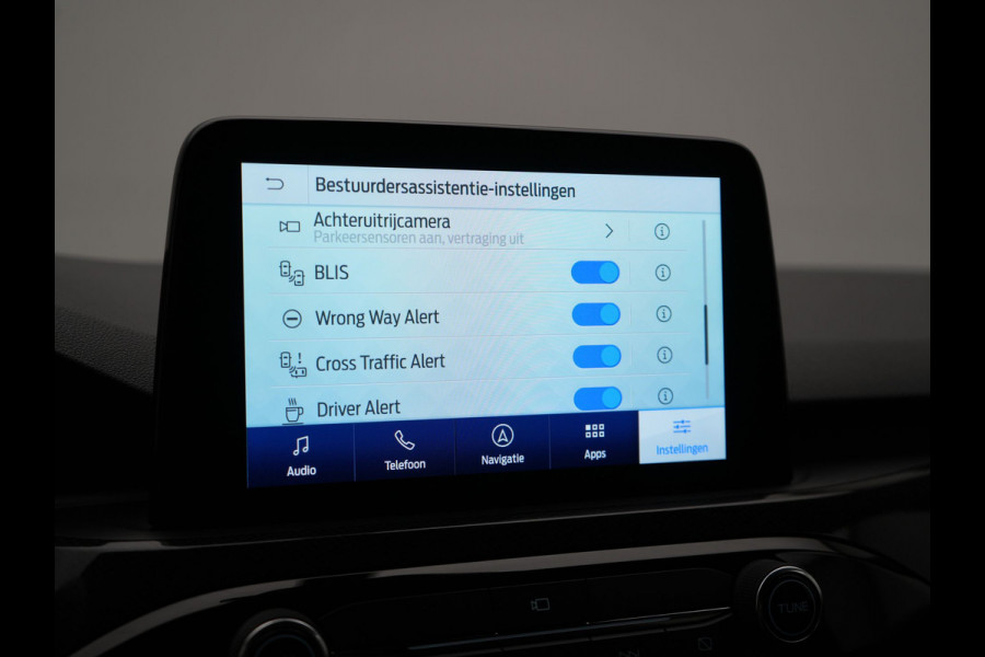 Ford Kuga 1.5 EcoBoost ST-Line 150pk Dealer O.H. | 1800kg Trekgewicht | Trekhaak Af Fabriek | Panodak | Adaptive Cruise | 360 Camera | Sportstoelen & Stuur Verwarmd | Apple Carplay | Keyless | Virtual | Blis | Navigatie | DAB |