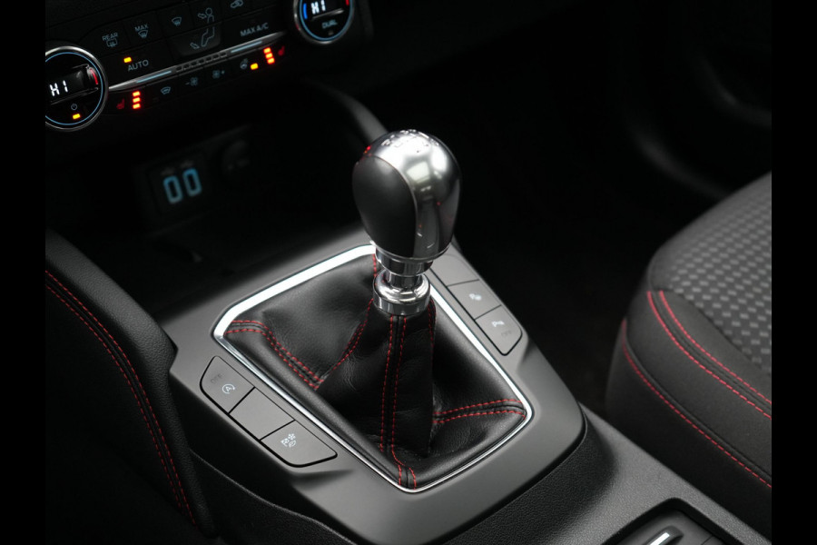 Ford Kuga 1.5 EcoBoost ST-Line 150pk Dealer O.H. | 1800kg Trekgewicht | Trekhaak Af Fabriek | Panodak | Adaptive Cruise | 360 Camera | Sportstoelen & Stuur Verwarmd | Apple Carplay | Keyless | Virtual | Blis | Navigatie | DAB |