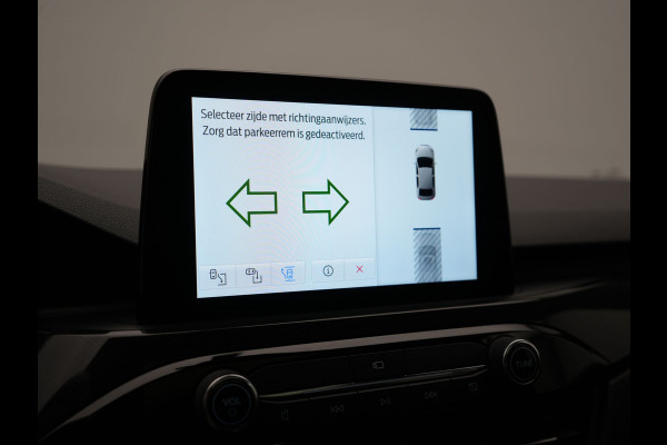 Ford Kuga 1.5 EcoBoost ST-Line 150pk Dealer O.H. | 1800kg Trekgewicht | Trekhaak Af Fabriek | Panodak | Adaptive Cruise | 360 Camera | Sportstoelen & Stuur Verwarmd | Apple Carplay | Keyless | Virtual | Blis | Navigatie | DAB |