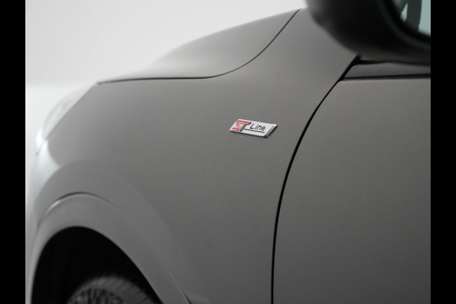 Ford Kuga 1.5 EcoBoost ST-Line 150pk Dealer O.H. | 1800kg Trekgewicht | Trekhaak Af Fabriek | Panodak | Adaptive Cruise | 360 Camera | Sportstoelen & Stuur Verwarmd | Apple Carplay | Keyless | Virtual | Blis | Navigatie | DAB |